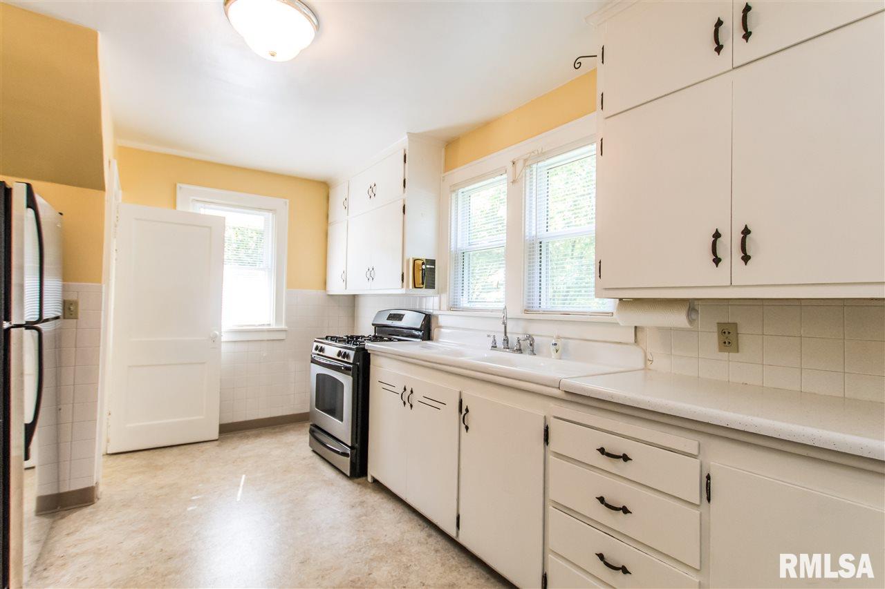 2311 Springfield Road East Peoria, IL 61611 - Photo 10 of 31 Gallery Image 10