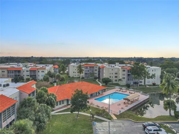 $1,850 | 1830 Southwest 81st Avenue, Unit 4410, North Lauderdale, FL 33068