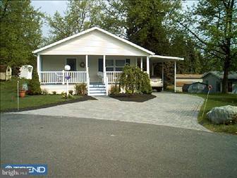 8706 Turkey Ridge Road Breinigsville, PA 18031 - Photo 2 of 12 Gallery Image 2
