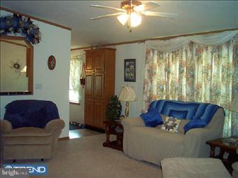 8706 Turkey Ridge Road Breinigsville, PA 18031 - Photo 8 of 12 Gallery Image 8