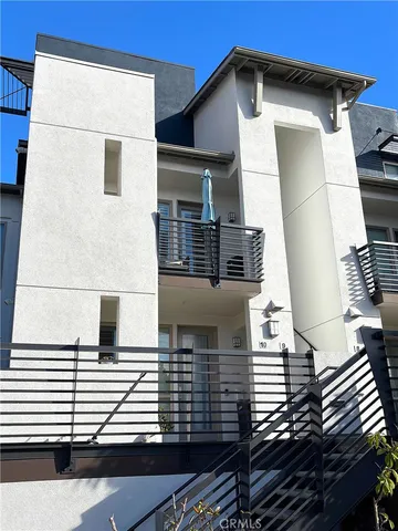 $3,995 | 5511 West 149th Place, Unit 10, Hawthorne, CA 90250