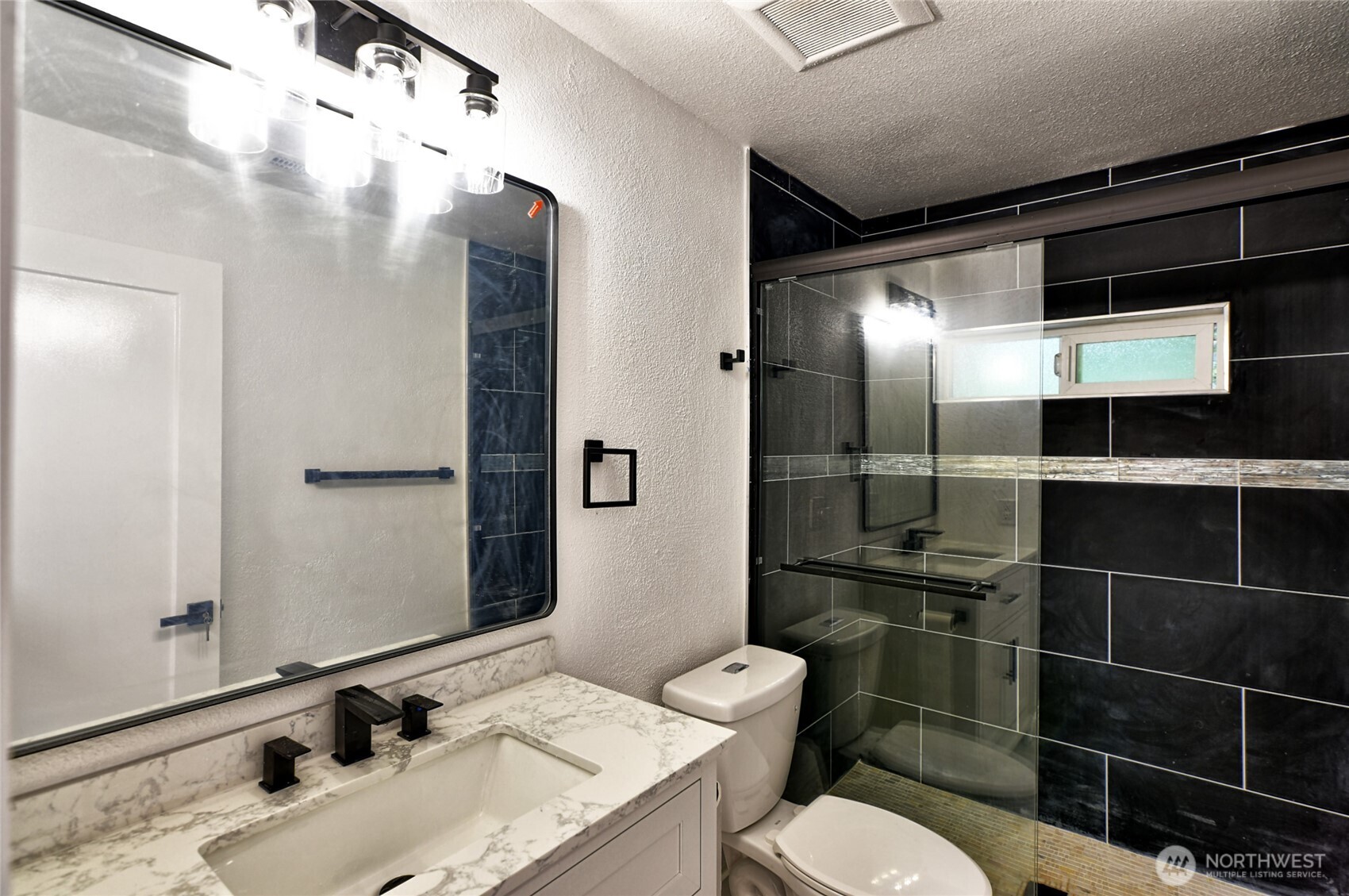 22705 58th Avenue West Mountlake Terrace, WA 98043 - Photo 10 of 24