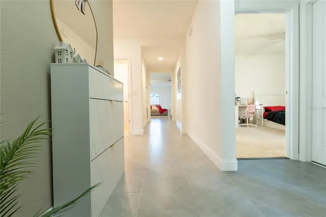 $2,300 | 9693 Early Loop, Groveland, FL 34736