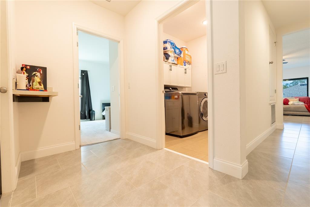 9693 Early Loop Groveland, FL 34736 - Photo 4 of 21