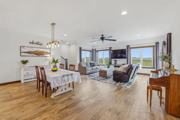 $679,900 | N6329 Tradewinds Circle, Beaver Dam, WI 53916