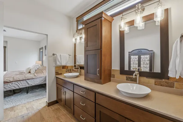 $679,900 | N6329 Tradewinds Circle, Beaver Dam, WI 53916