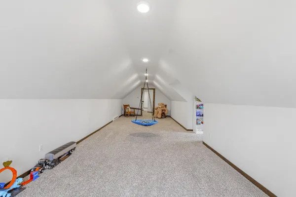 $679,900 | N6329 Tradewinds Circle, Beaver Dam, WI 53916