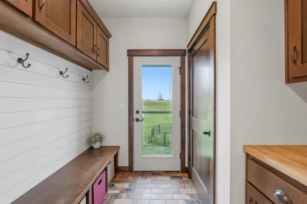 $679,900 | N6329 Tradewinds Circle, Beaver Dam, WI 53916