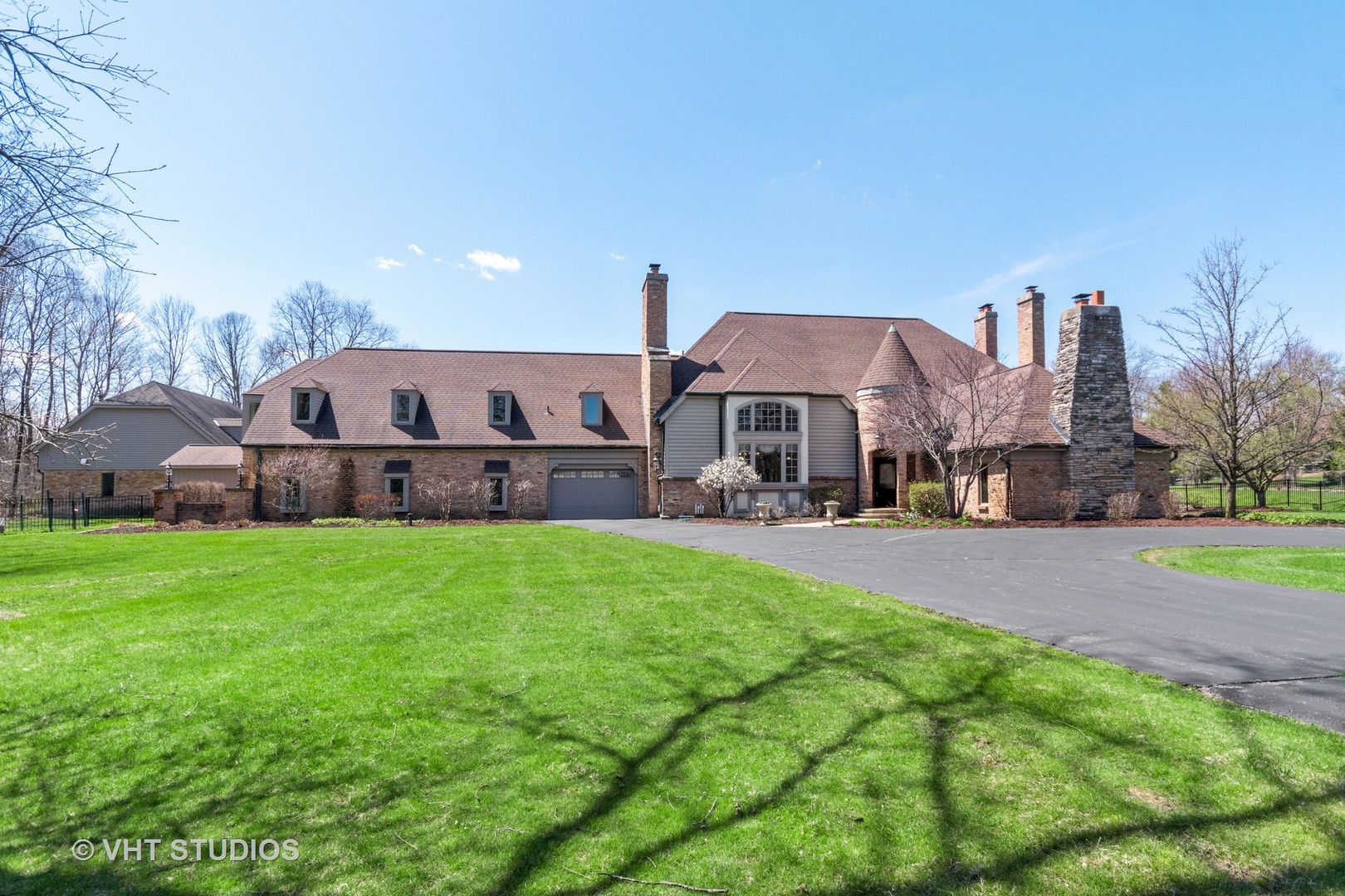 53 Aintree Road St. Charles, IL 60174 - Photo 3 of 44