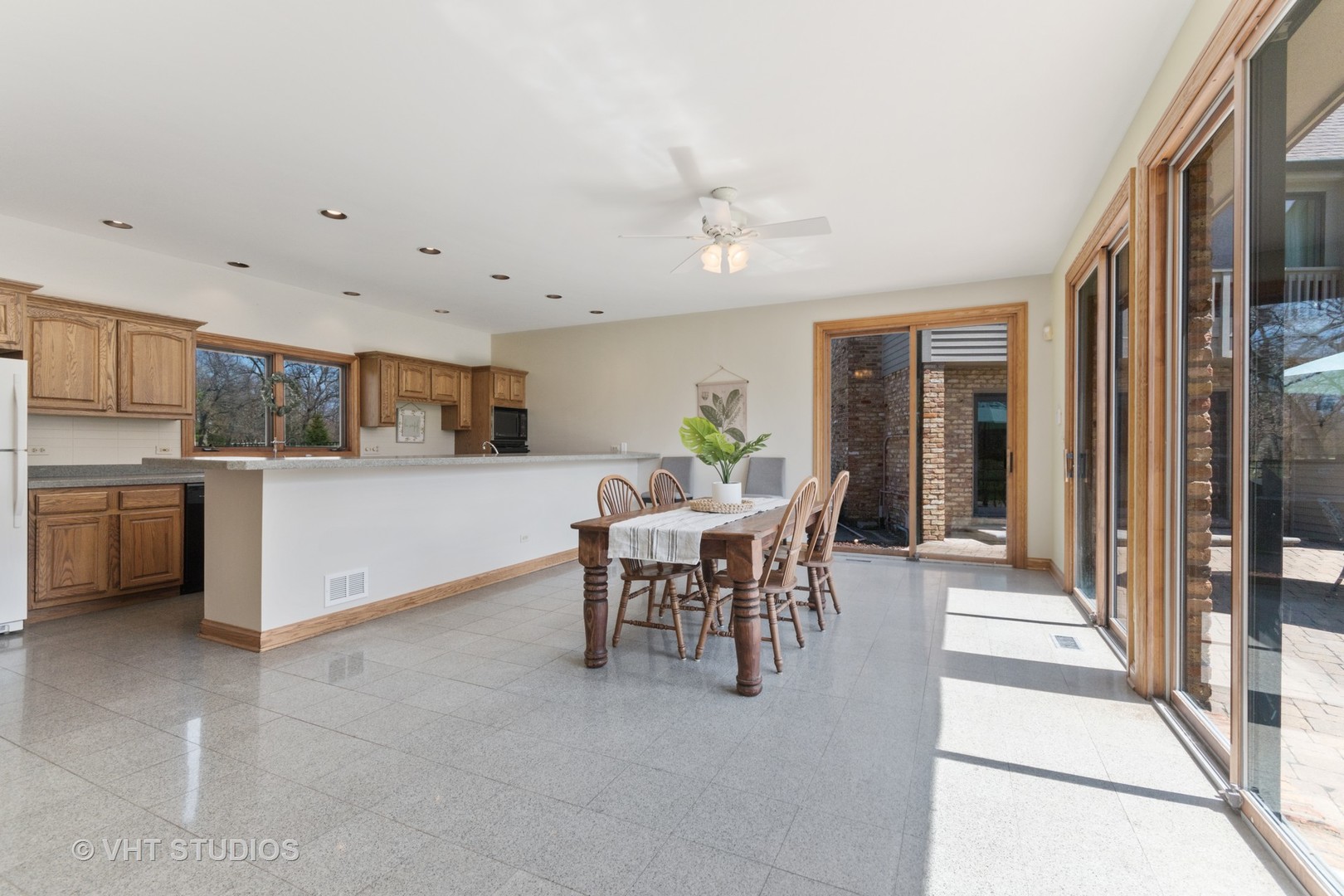 53 Aintree Road St. Charles, IL 60174 - Photo 31 of 44