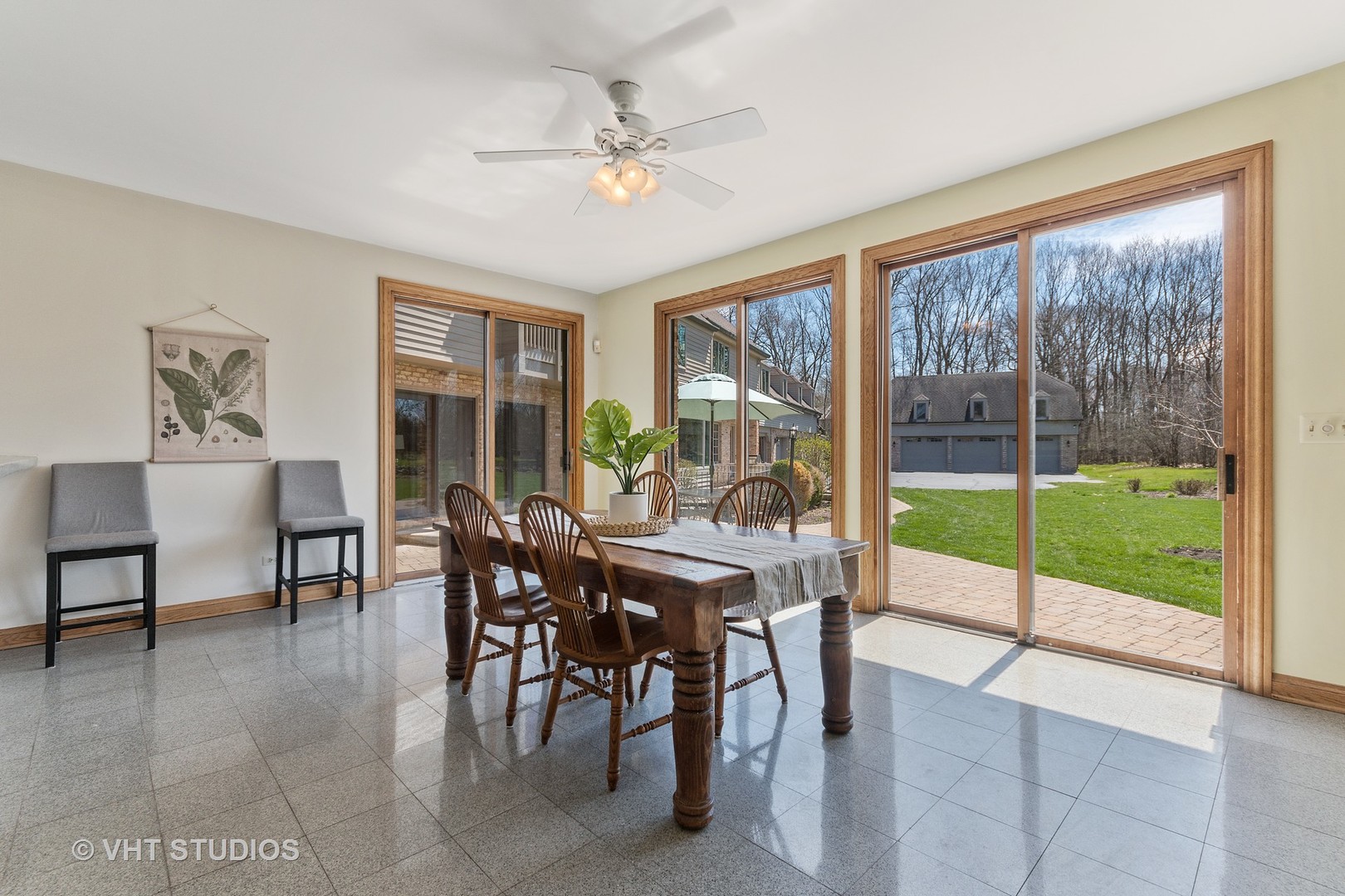 53 Aintree Road St. Charles, IL 60174 - Photo 32 of 44