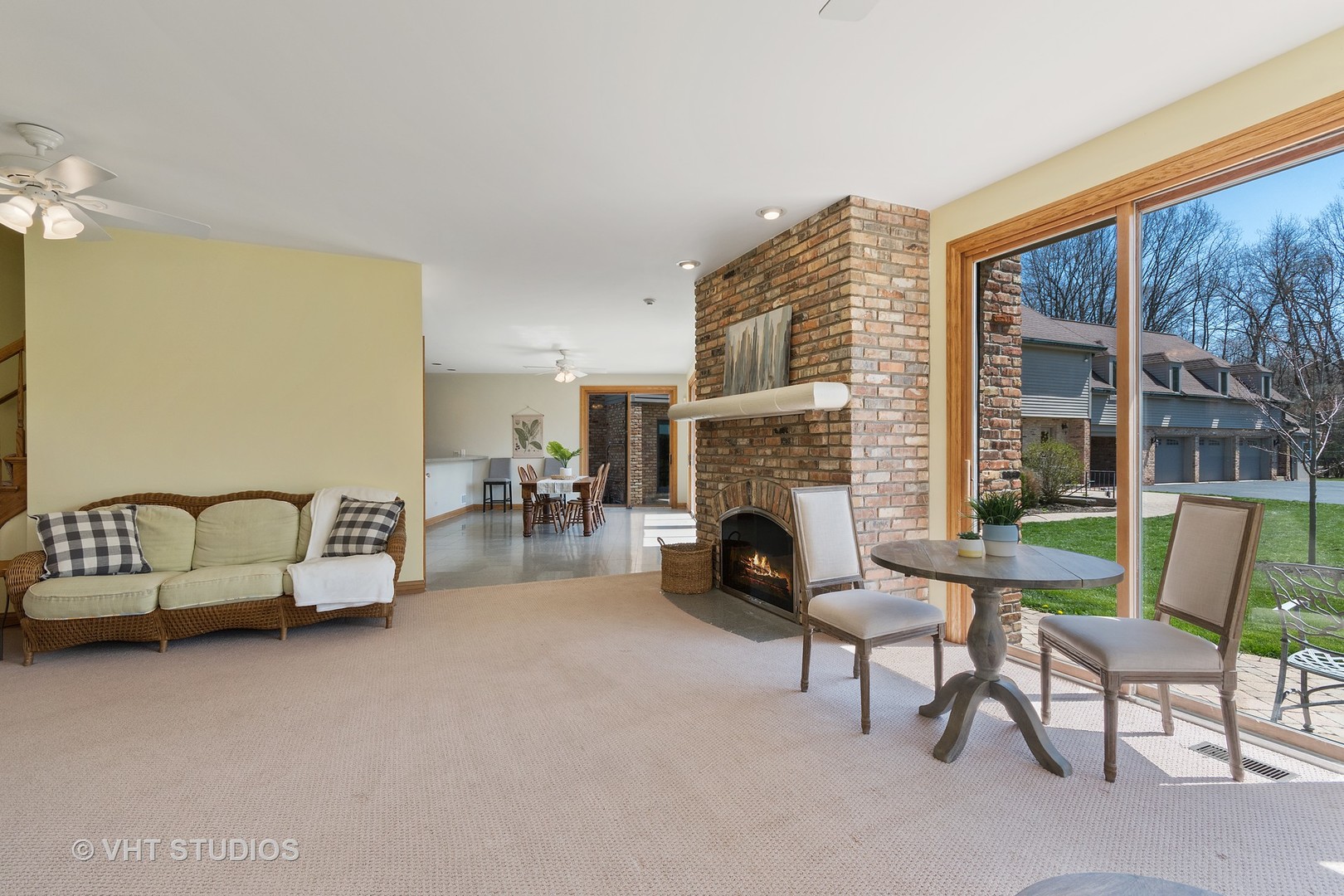 53 Aintree Road St. Charles, IL 60174 - Photo 34 of 44