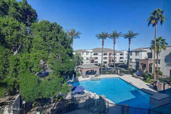 $300,000 | 3302 North 7th Street, Unit 353, Phoenix, AZ 85014