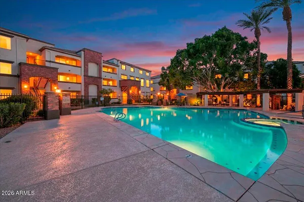 $300,000 | 3302 North 7th Street, Unit 353, Phoenix, AZ 85014