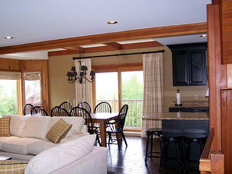 520 Commons Circle, Unit 520 Kingfield, ME 04947 - Photo 7 of 13 Living Room.