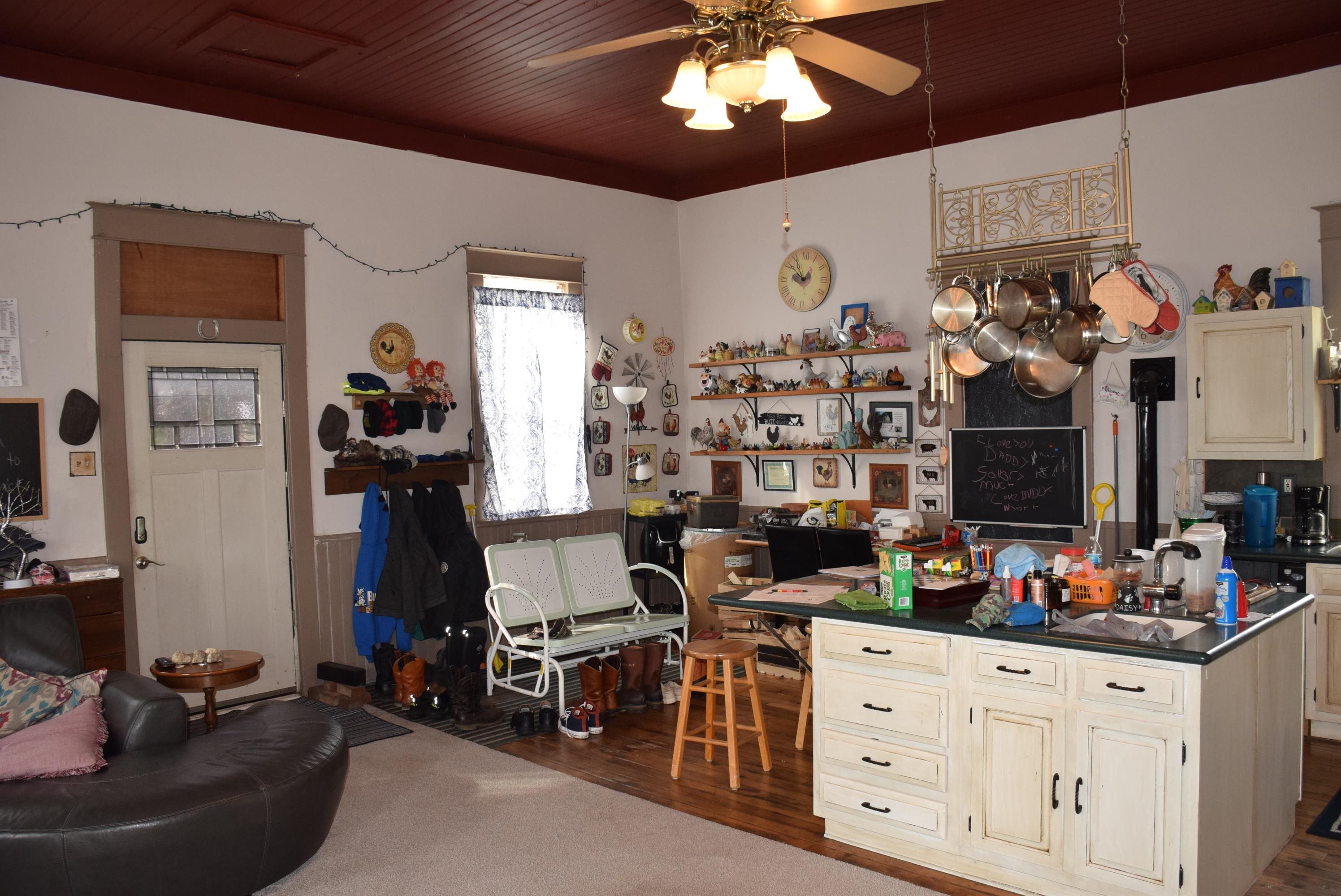 1023 South Coldwater Road Mount Pleasant, MI 48858 - Photo 5 of 19 Gallery Image 5