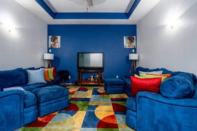 $320,000 | 928 Trinity Drive, Lancaster, TX 75146