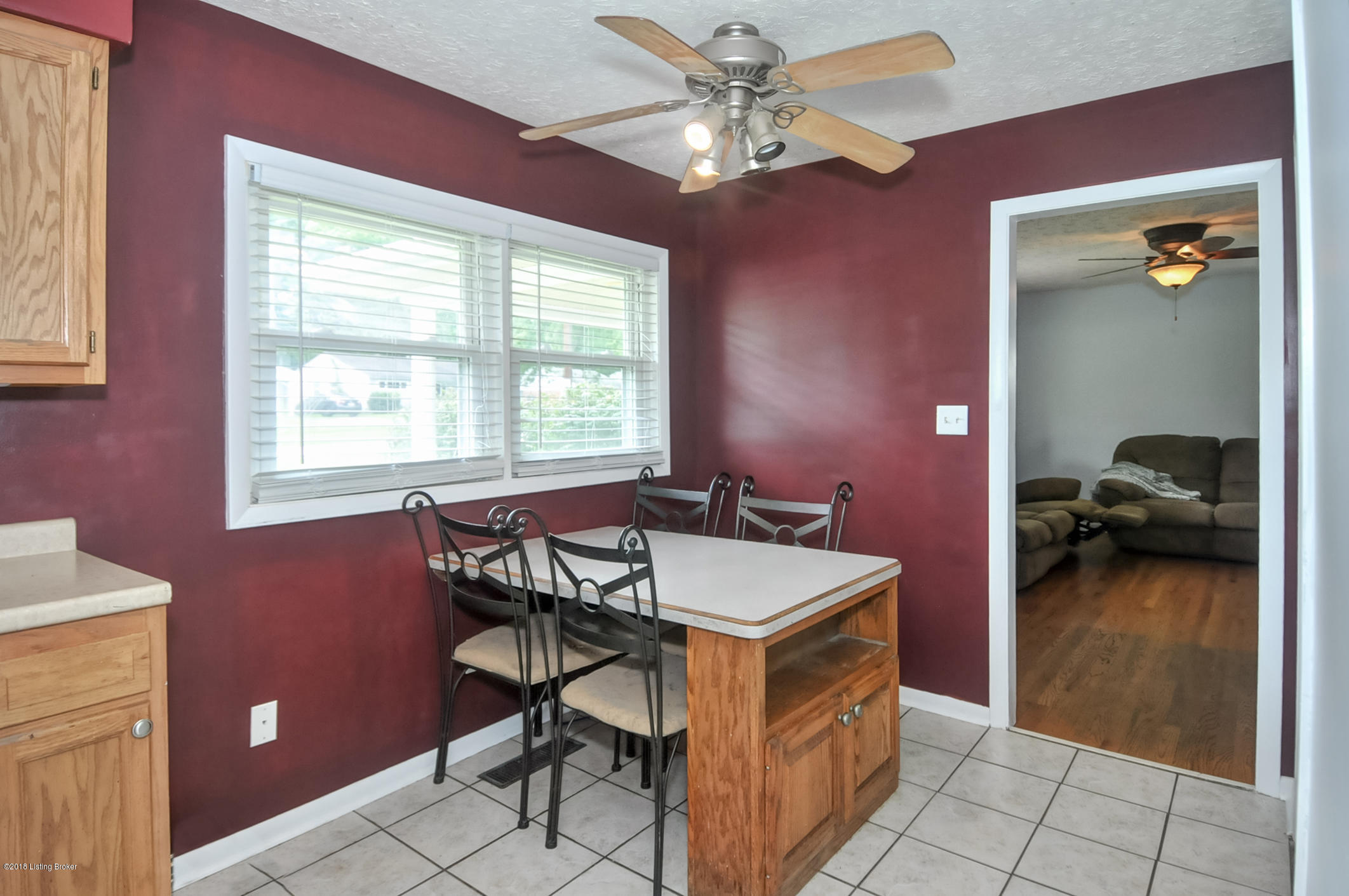 1903 Heaton Road Louisville, KY 40216 - Photo 10 of 29 1903HeatonRd-14