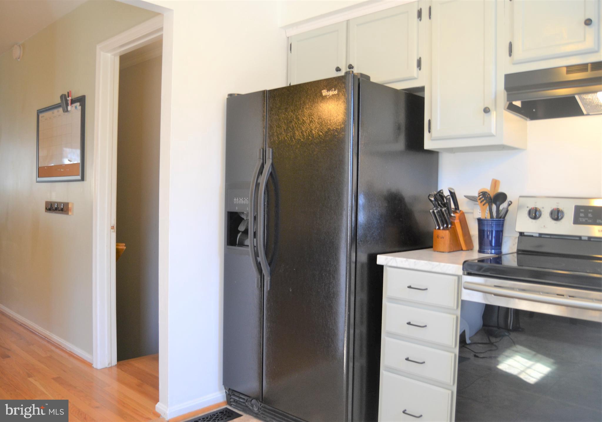 1067 Downton Road Baltimore, MD 21227 - Photo 18 of 47 Door to lower level