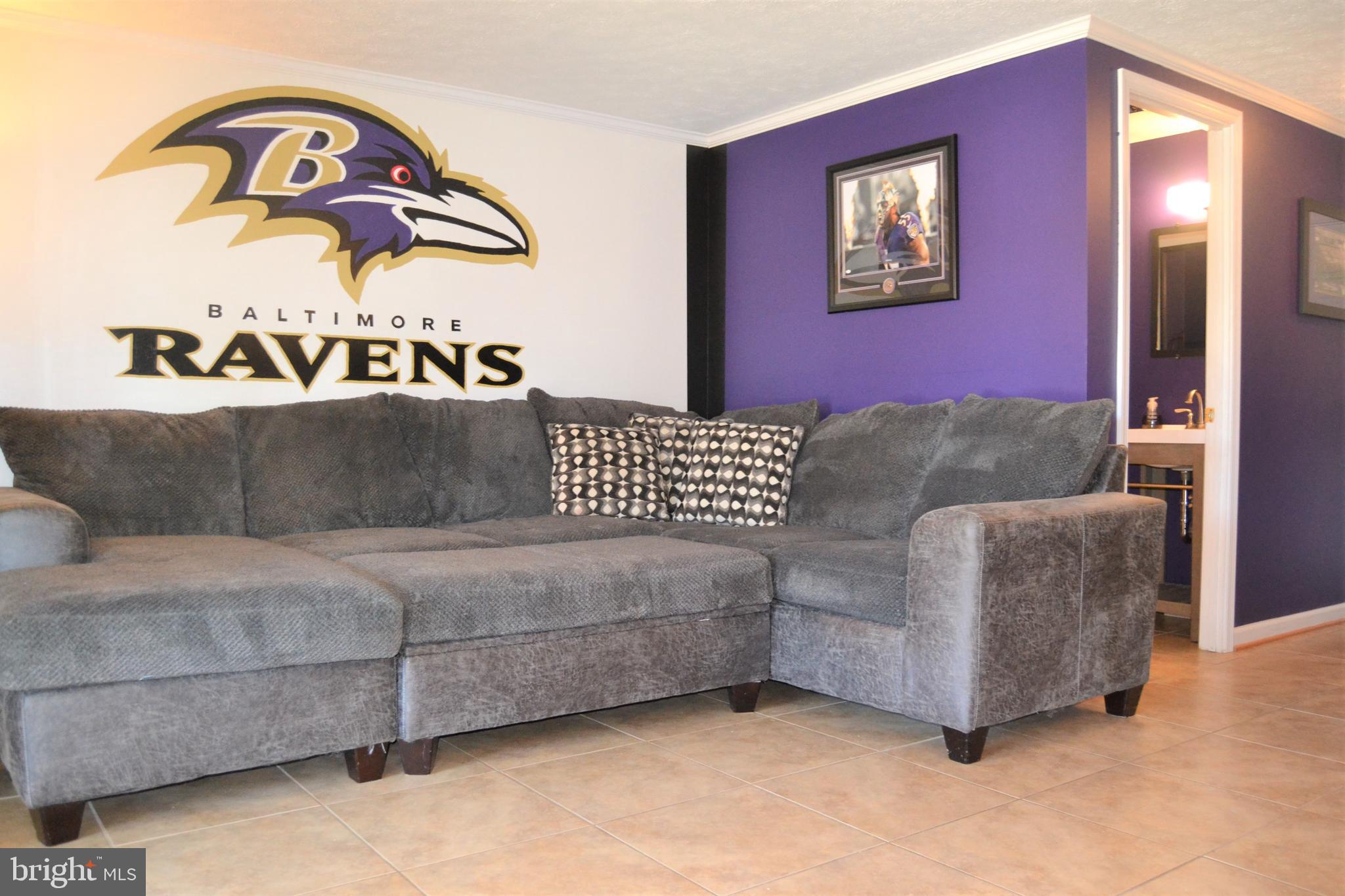 1067 Downton Road Baltimore, MD 21227 - Photo 21 of 47 Custom painted logo
