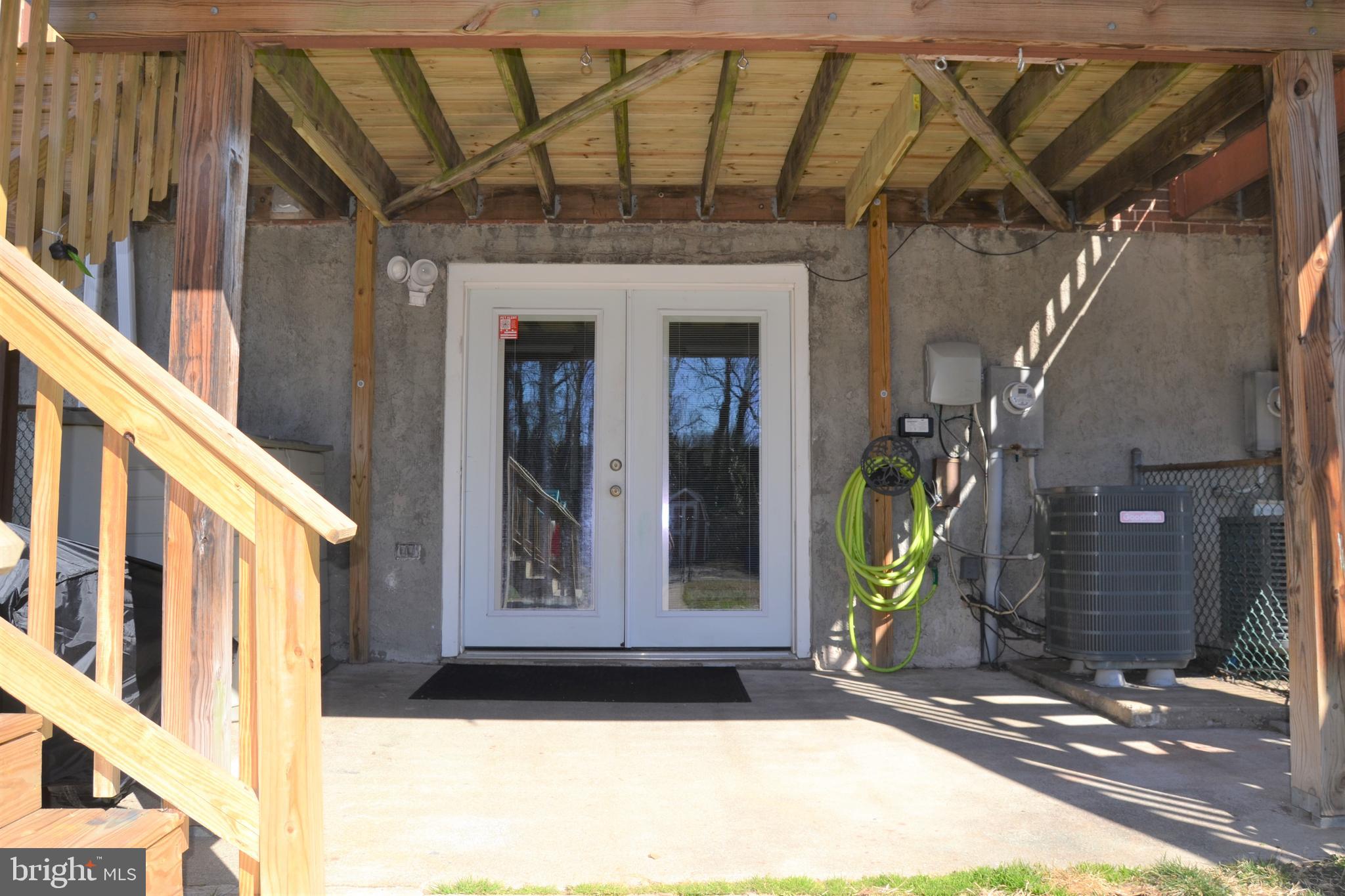 1067 Downton Road Baltimore, MD 21227 - Photo 27 of 47 Covered patio out back