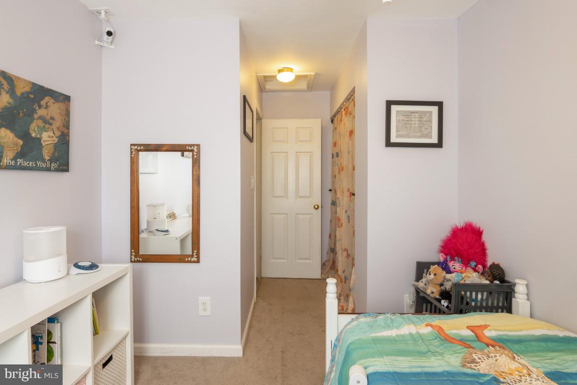 1067 Downton Road Baltimore, MD 21227 - Photo 39 of 47