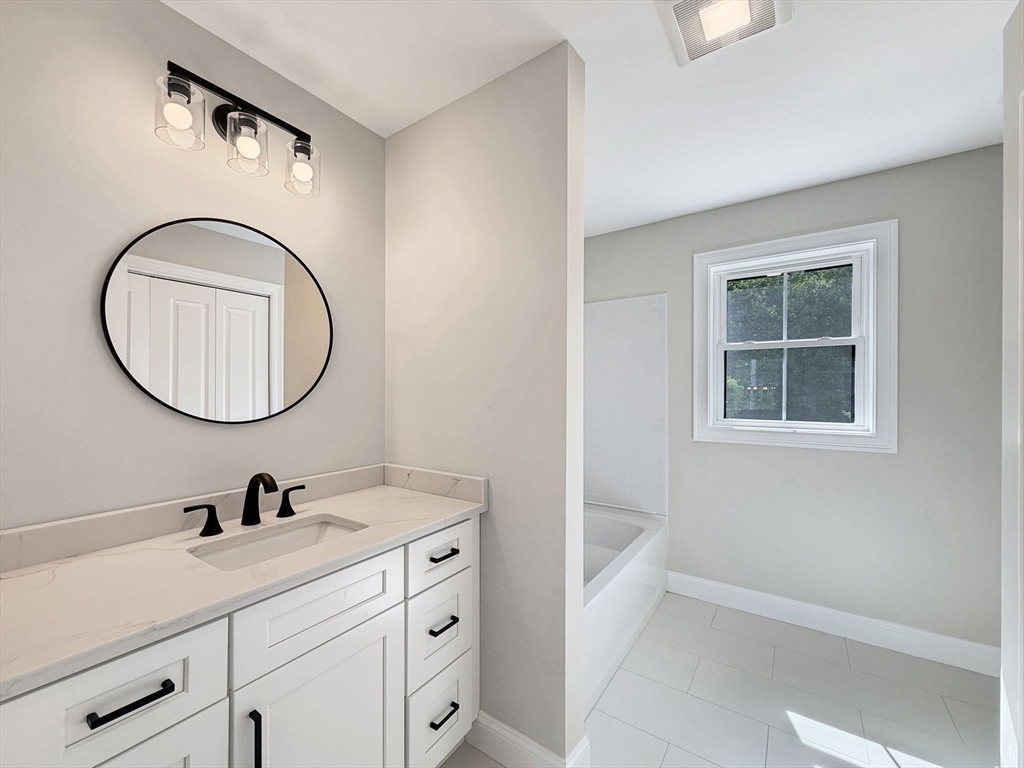 247 Braley Hill Road Rochester, MA 02770 - Photo 23 of 33