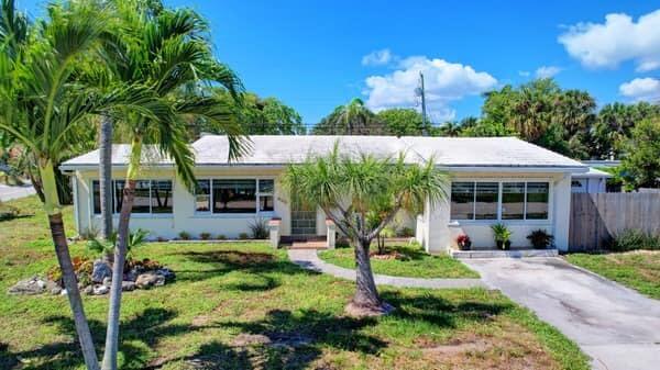 640 N Road Boynton Beach, FL 33435 - Photo 2 of 43 Exterior