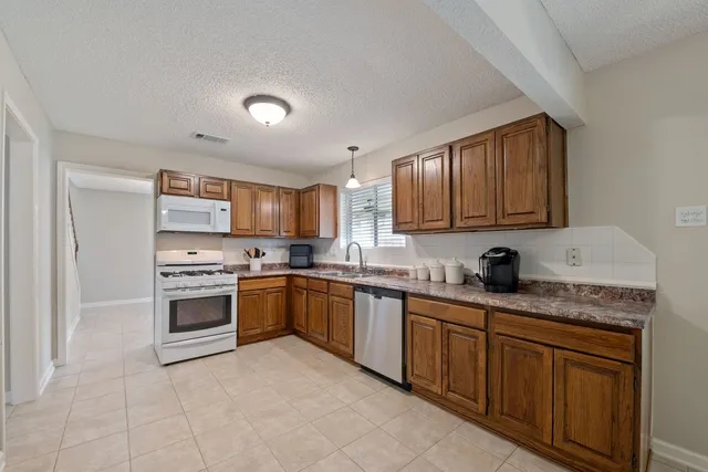 $273,000 | 9115 Landry Boulevard, Spring, TX 77379