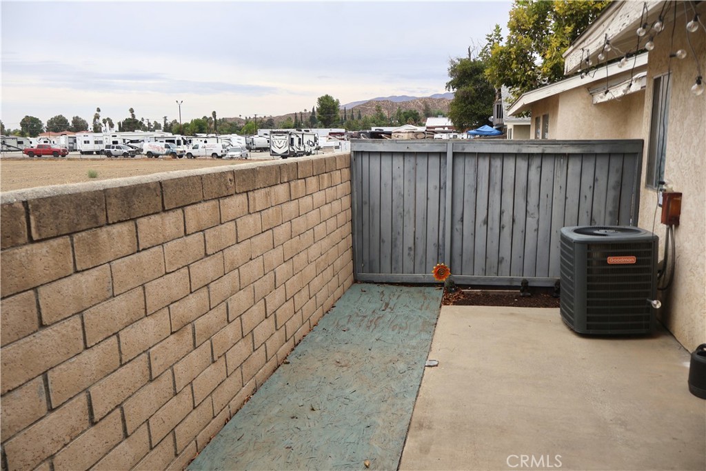 25929 Baylor Way Hemet, CA 92544 - Photo 8 of 21 a view of a terrace