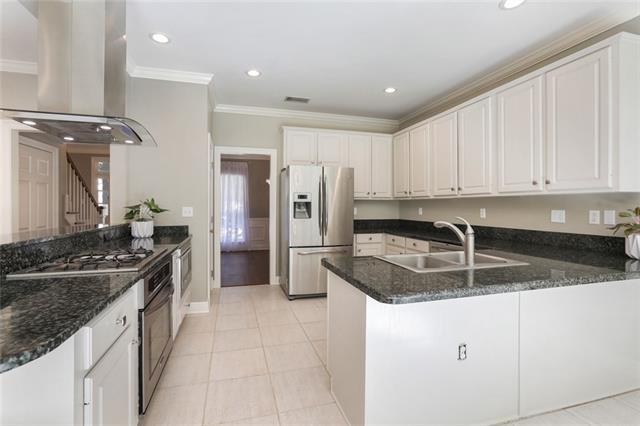 329 Rosedown Way Mandeville, LA 70471 - Photo 6 of 20 Gallery Image 6