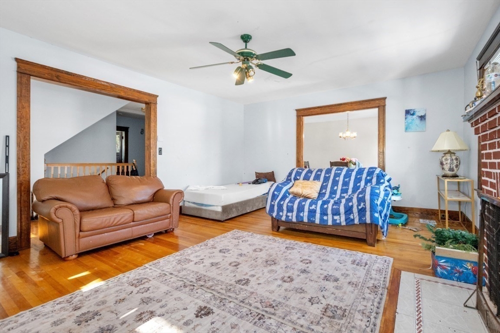 211 June Street, Unit 2 Worcester, MA 01602 - Photo 3 of 34