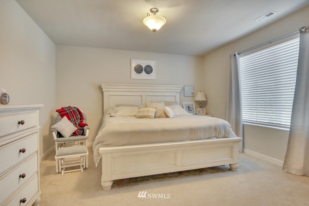 1923 Mayes Road Southeast Lacey, WA 98503 - Photo 12 of 25 Gallery Image 12