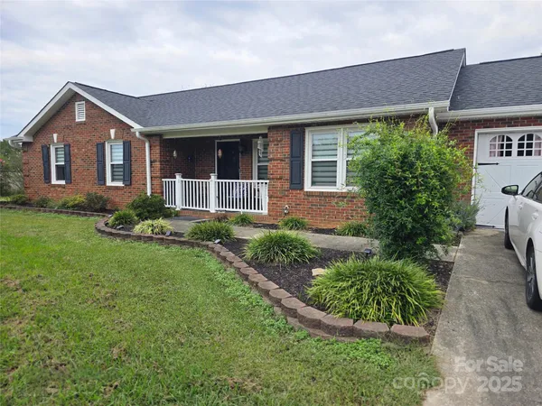 $335,000 | 5202 Robin Lane, Randleman, NC 27317