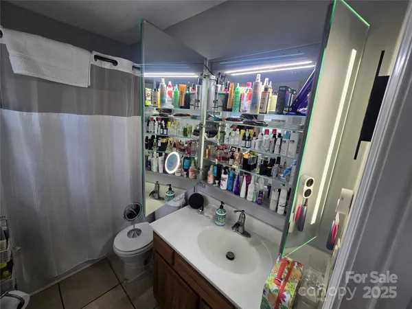 $335,000 | 5202 Robin Lane, Randleman, NC 27317