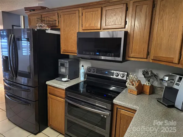 $335,000 | 5202 Robin Lane, Randleman, NC 27317