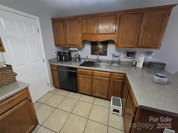 $335,000 | 5202 Robin Lane, Randleman, NC 27317