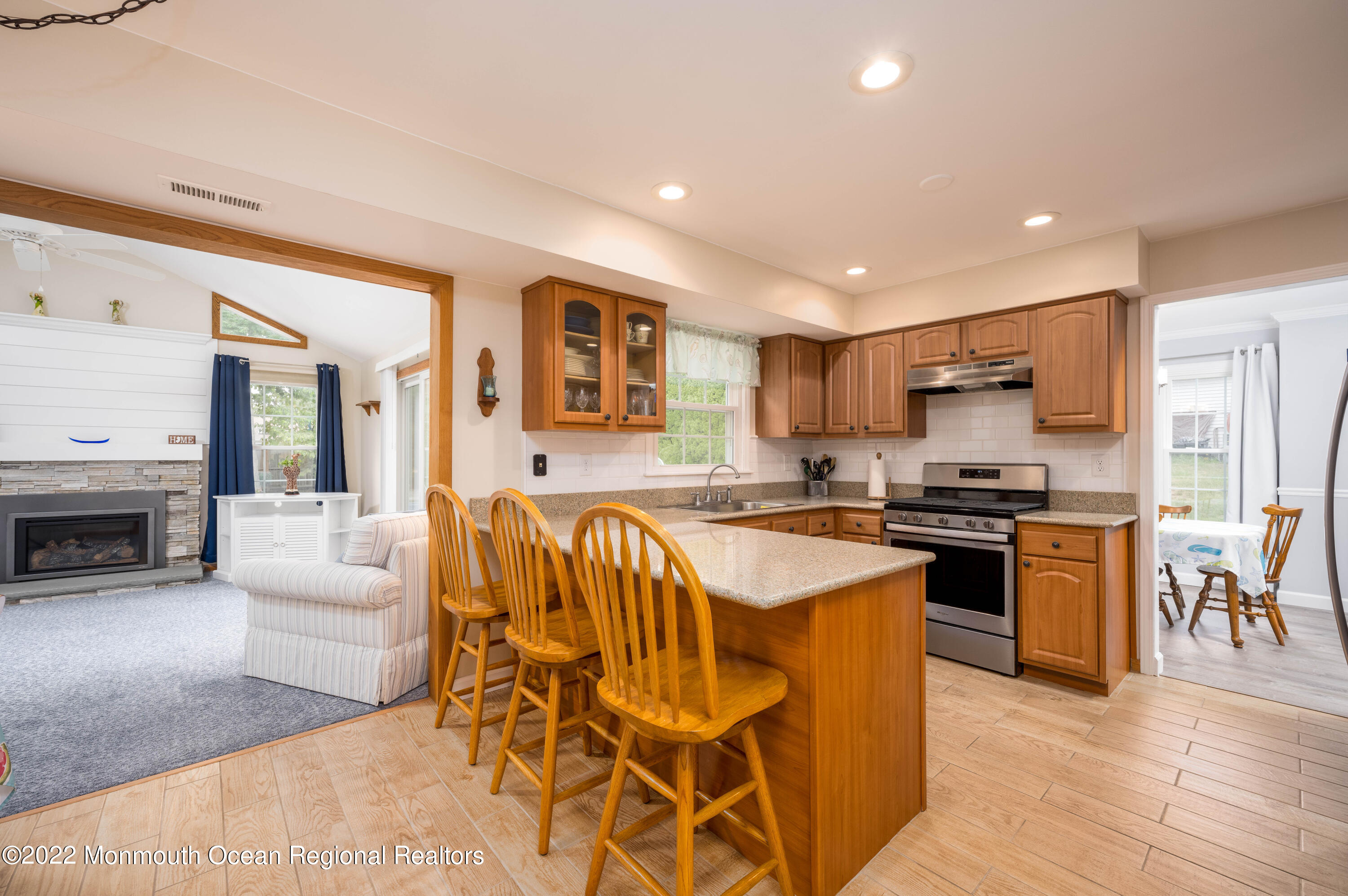 77 Concord Circle Howell, NJ 07731 - Photo 13 of 34 77_Concord_Cir-15