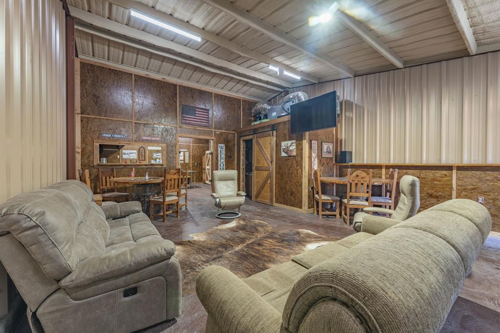 7203 Pump Station Road Jacksboro, TX 76458 - Photo 25 of 40