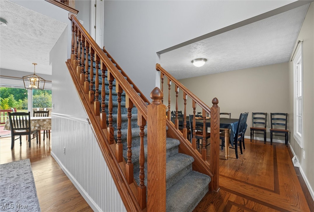 12159 Taylor Wells Road Chardon, OH 44024 - Photo 4 of 41 Gallery Image 4