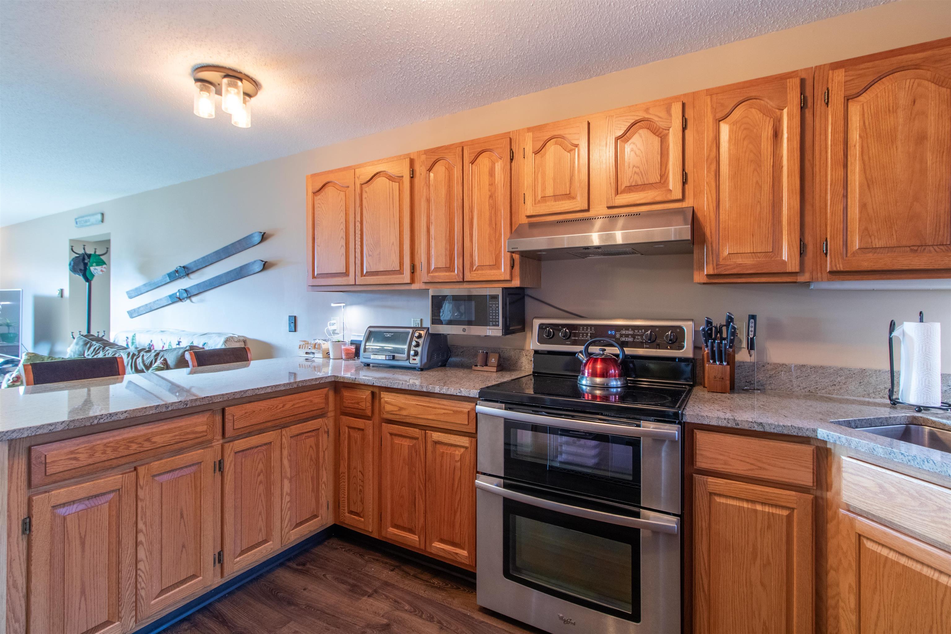 125 Mountain Brook Road, Unit 27 Burke, VT 05832 - Photo 10 of 17