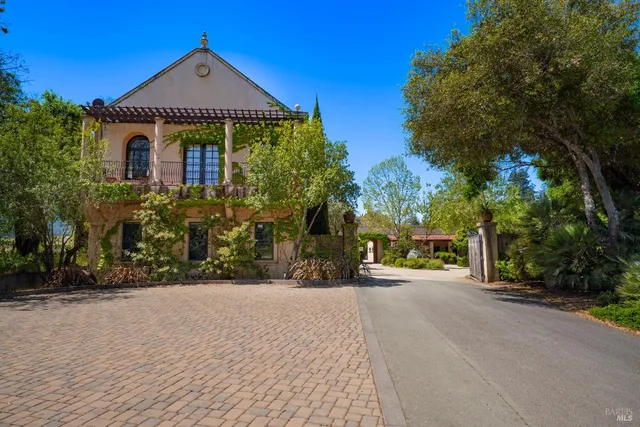 $7,600,000 | 8790-9000 Highway 128, Philo, CA 95466