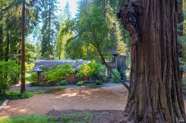 $7,600,000 | 8790-9000 Highway 128, Philo, CA 95466