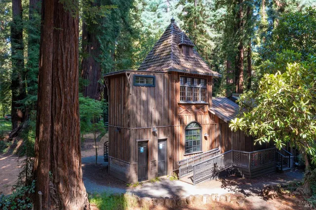 $7,600,000 | 8790-9000 Highway 128, Philo, CA 95466