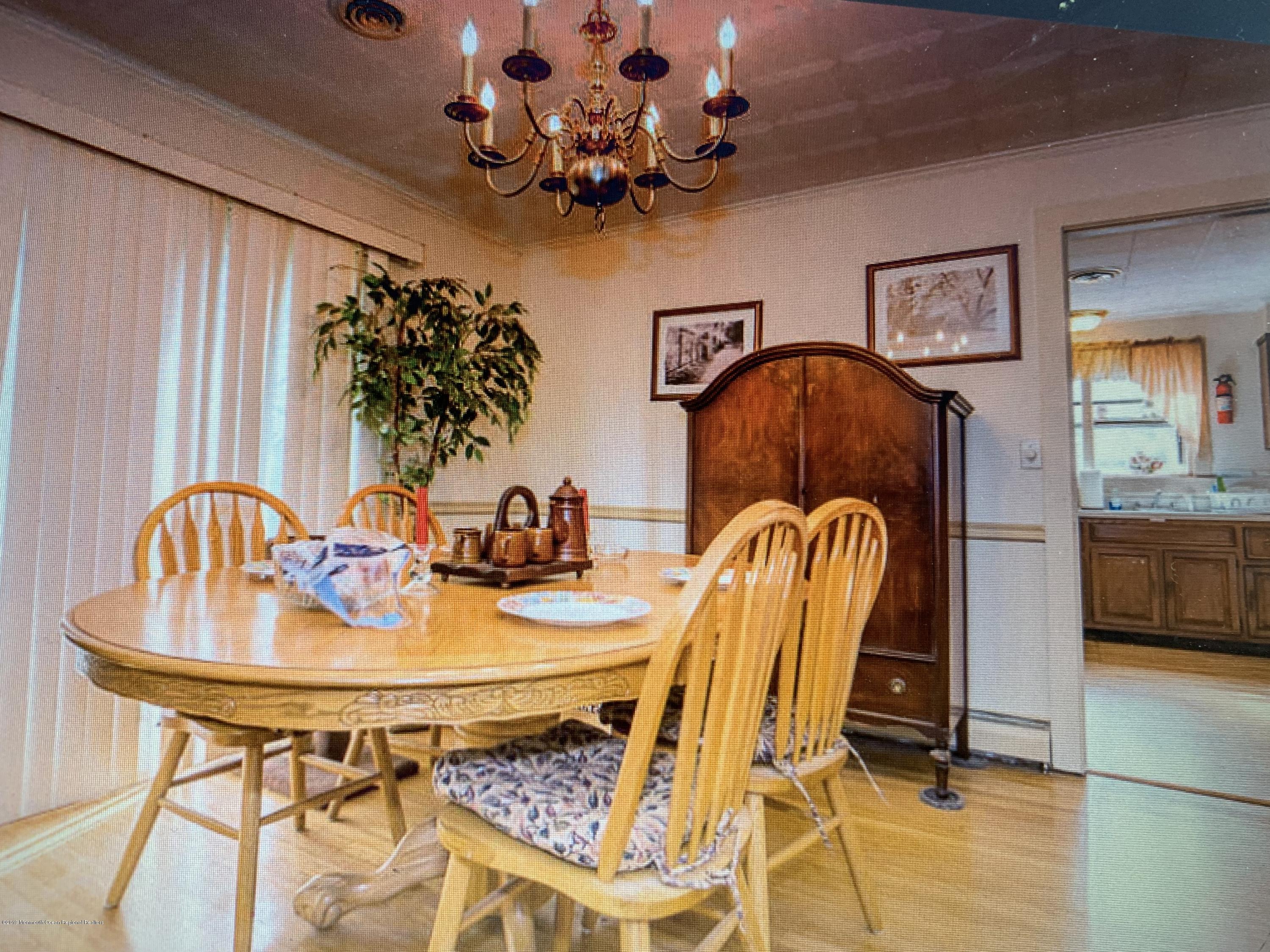 123 Georgia Road Freehold, NJ 07728 - Photo 8 of 27 IMG_2672