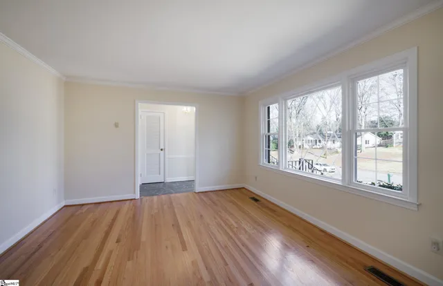 $499,900 | 515 Kenilworth Drive, Greenville, SC 29615