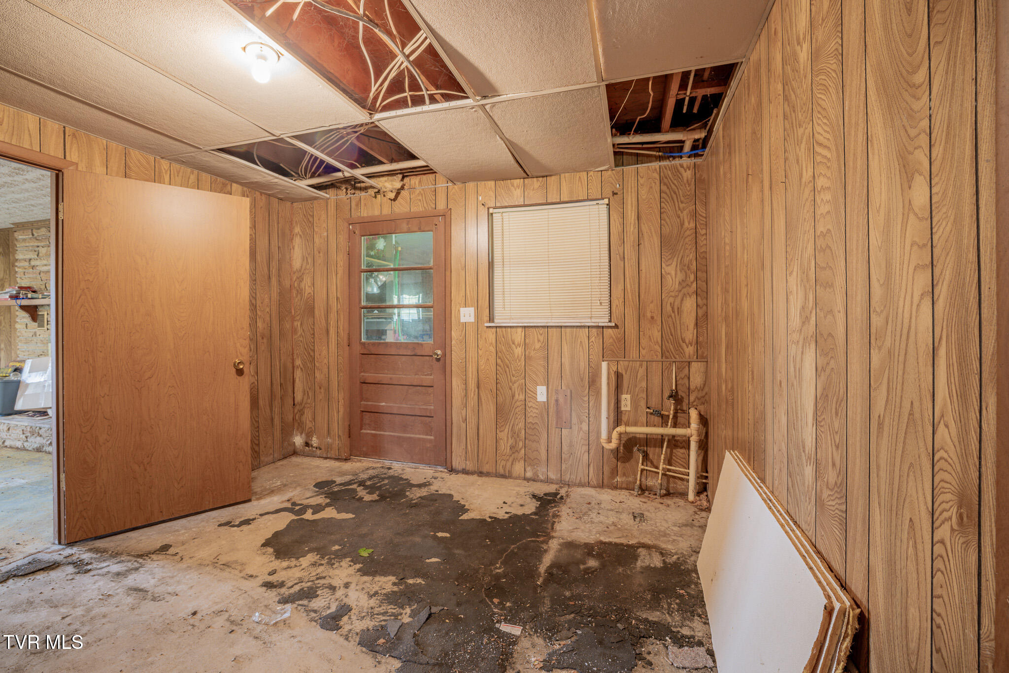 1325 Mink Creek Road Midway, TN 37809 - Photo 30 of 54 1R9A1732-HDR