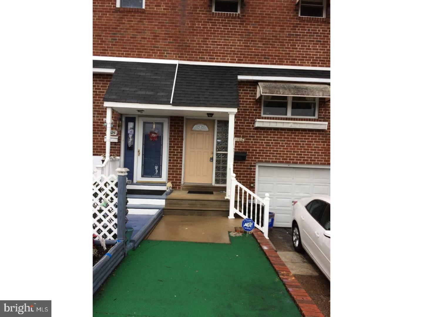 3325 Fairdale Road Philadelphia, PA 19154 - Photo 2 of 6 Gallery Image 2
