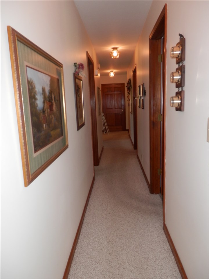 10316 Hoffman Road Fort Wayne, IN 46816 - Photo 17 of 30