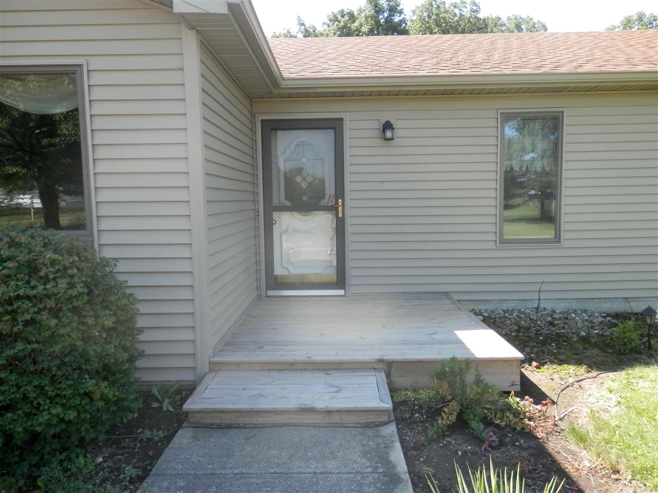 10316 Hoffman Road Fort Wayne, IN 46816 - Photo 4 of 30